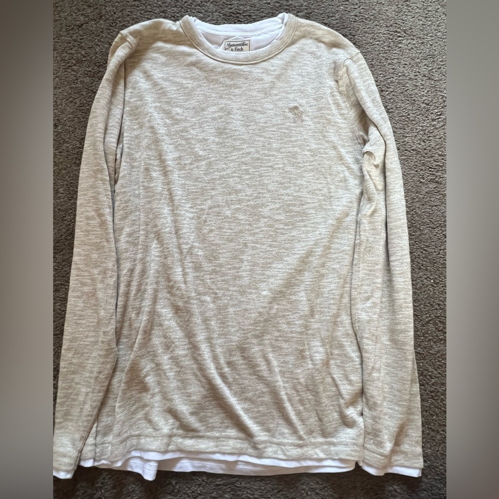 Cream Abercrombie & Fitch Pullover Sweater